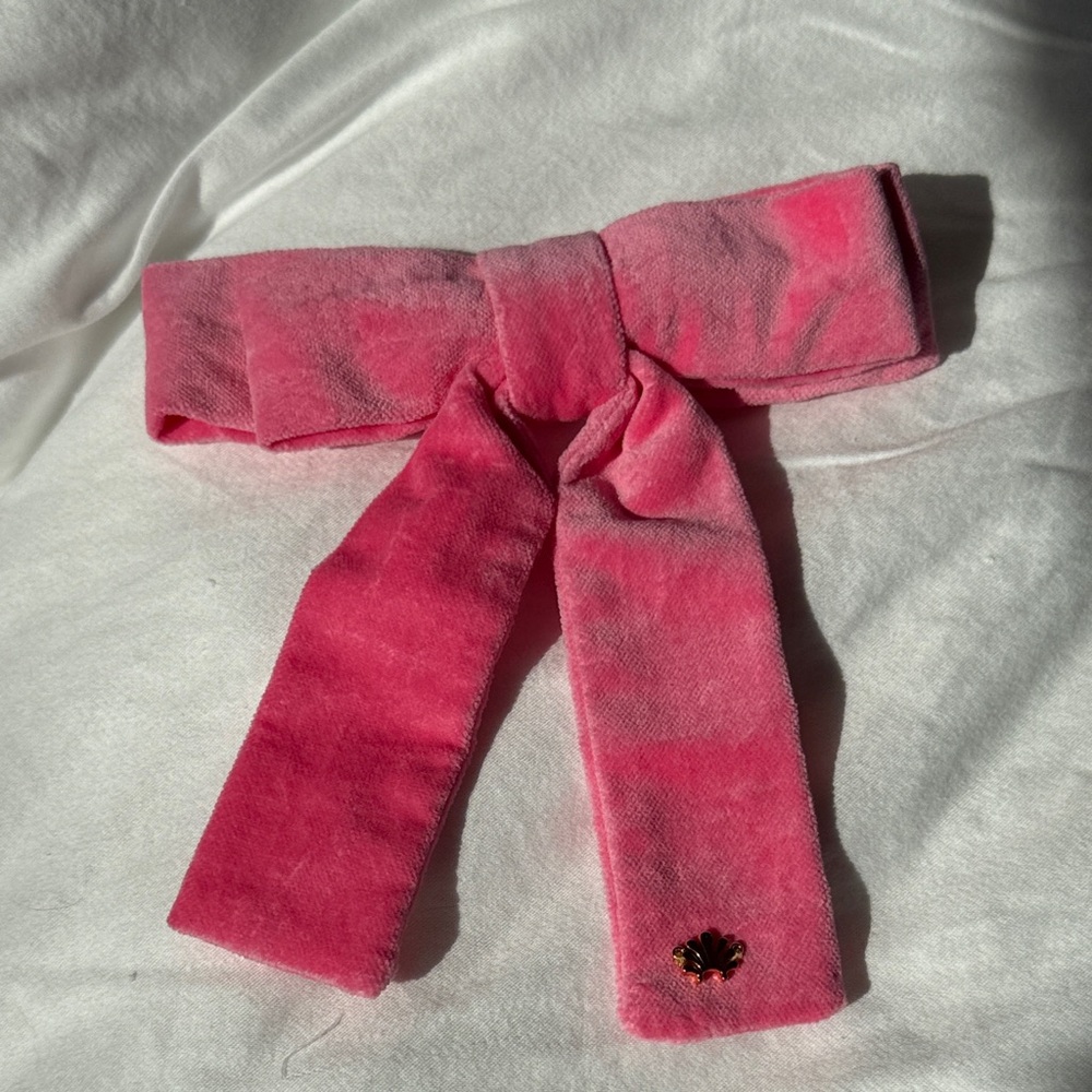 Lele Sadoughi Pink Velvet Hair Bow